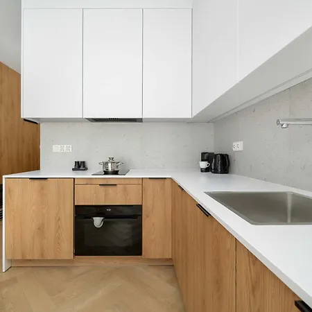 Elegant Mieszczanska With Air Conditioning, & Gym By Renters Prestige Apartment Wroclaw